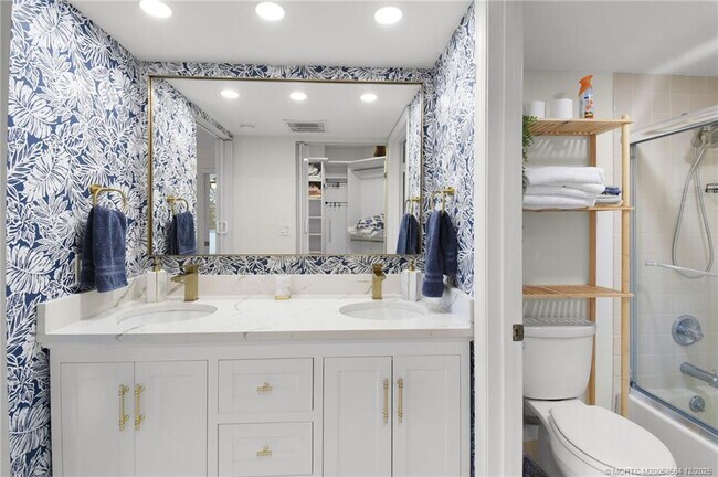 Building Photo - 9500 S Ocean Dr