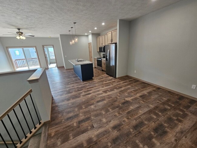 Building Photo - Tunis Drive Townhomes