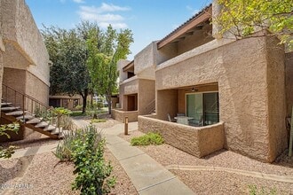 Building Photo - 4554 E Paradise Village Pky N