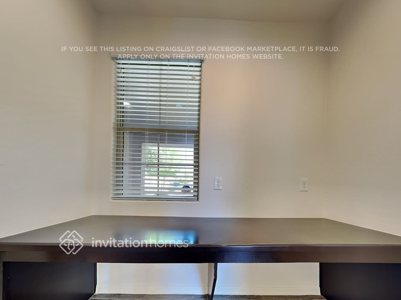 Building Photo - 2241 S Osborn Ln