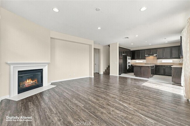 Building Photo - 212 Summit Vista