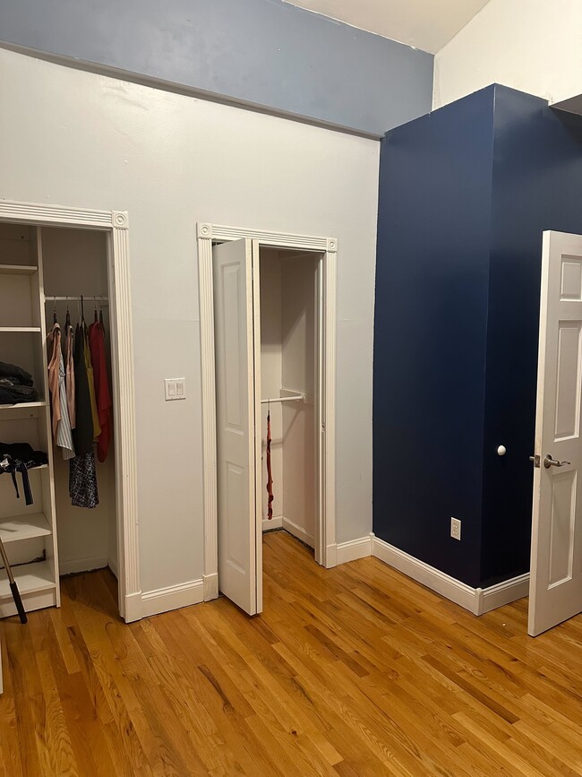 bedroom 2 - 556 1st St