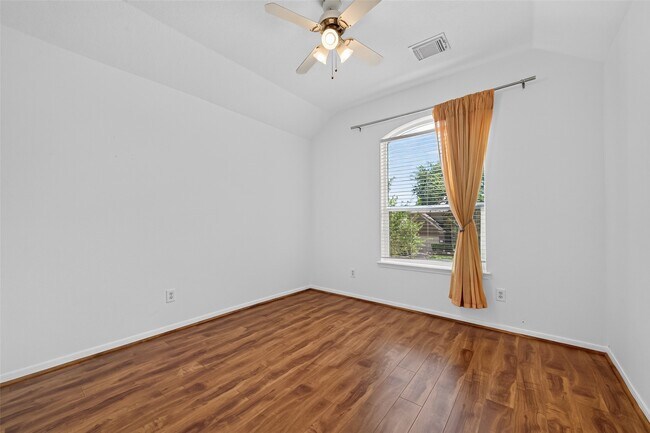 Building Photo - 12214 Doe Meadow Dr