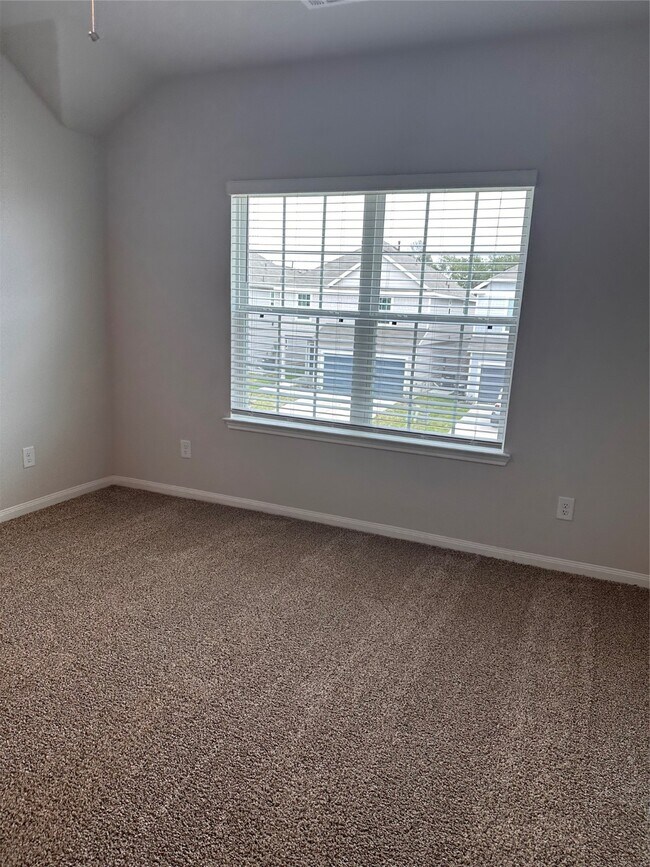 Building Photo - 22007 Sovereign Hts Ln.