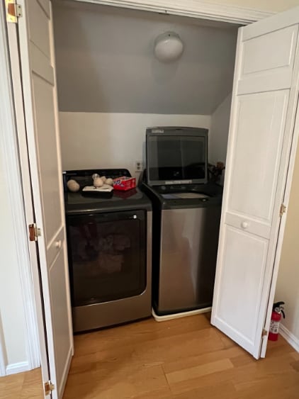 Building Photo - 46 Auburndale Ave