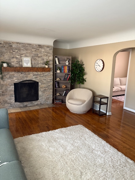 Building Photo - 3126 Gratiot Ave