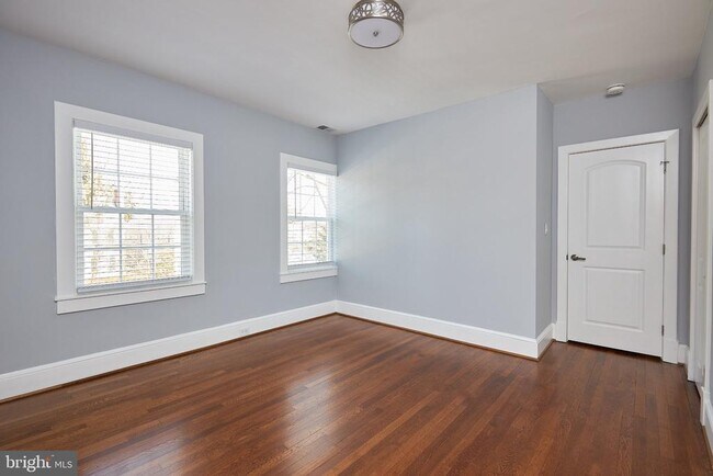 Building Photo - 4912 Brandywine St NW