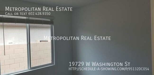 Building Photo - 19729 W Washington St