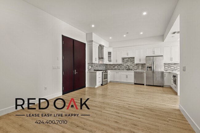 Building Photo - 1237 S Holt Ave