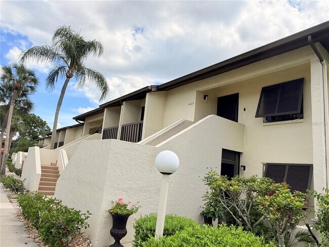 Building Photo - 4602 Longwater Chase