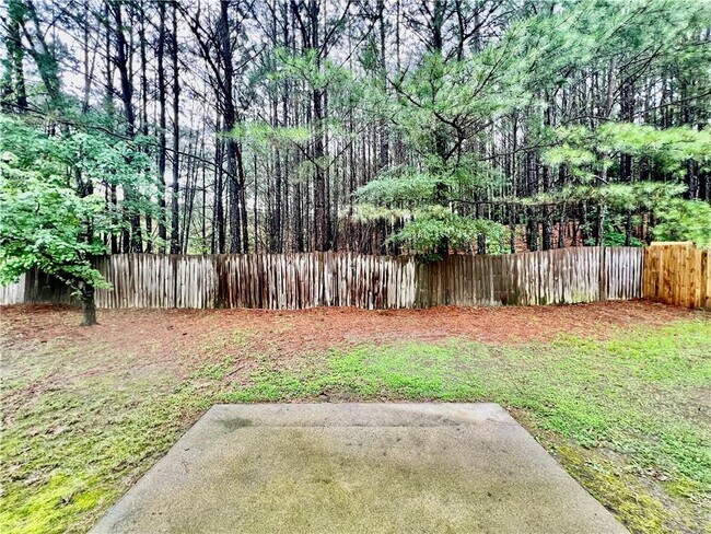 Building Photo - 1720 Rutland Pass Dr SE