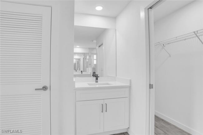 Building Photo - 2812 15th St SW