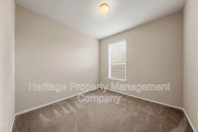 Building Photo - 9523 Bent Tree Holw
