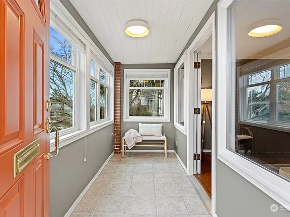 Building Photo - 538 NE 81st St