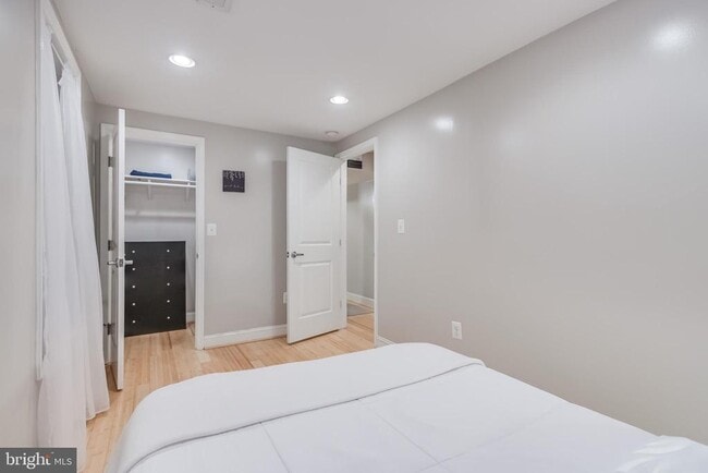 Building Photo - 26 T St NE