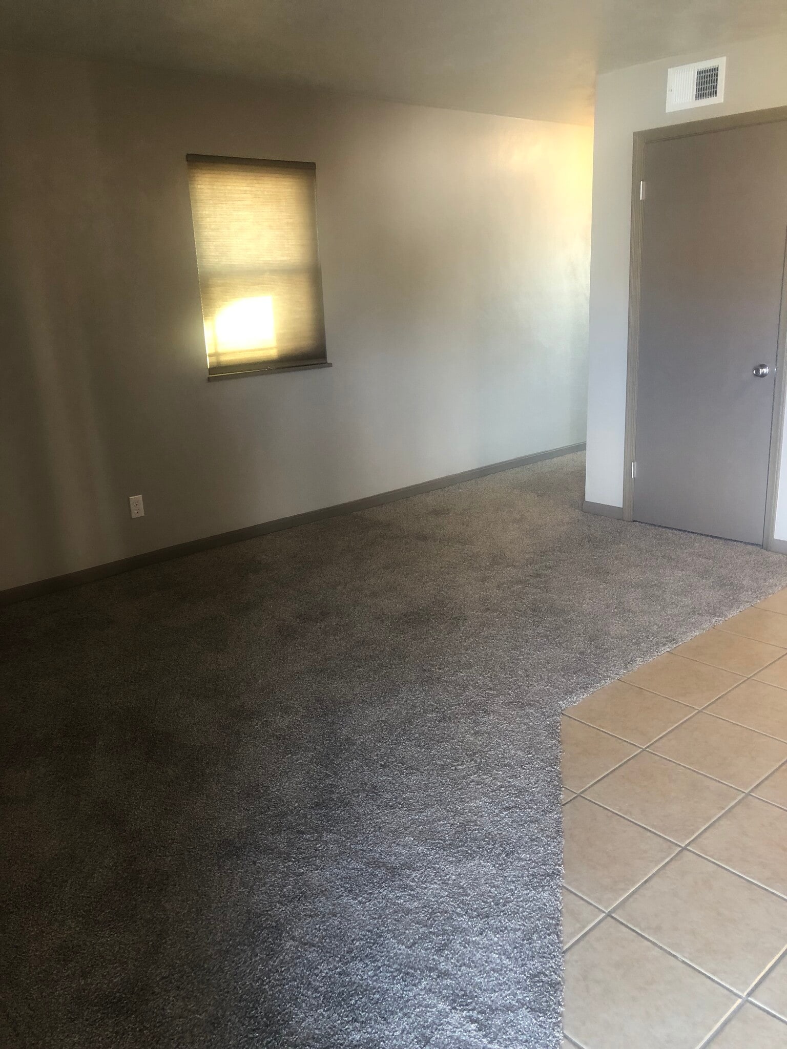 Building Photo - 205 E Dunklin St