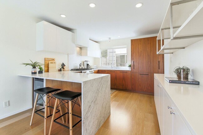 Building Photo - 75 Hancock St