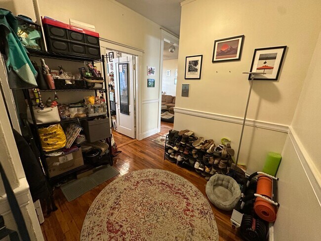 Building Photo - 309 Allston St