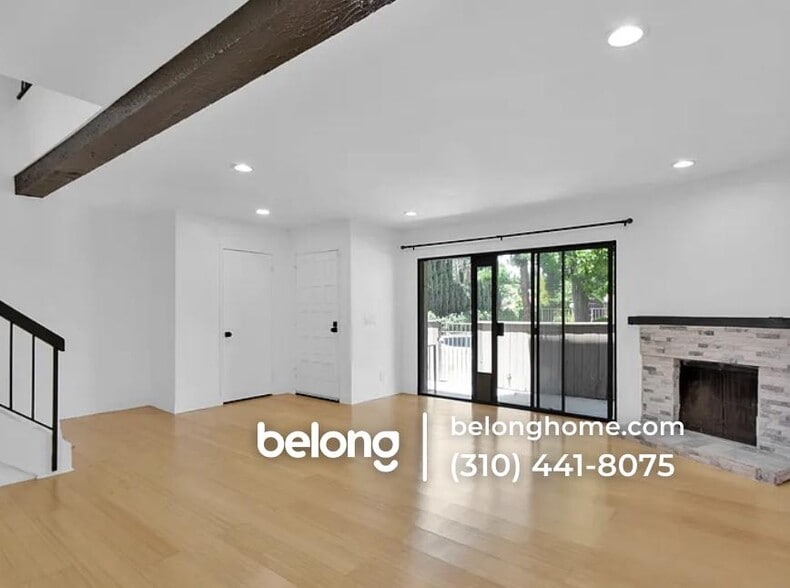 Building Photo - 10045 Topanga Canyon Blvd