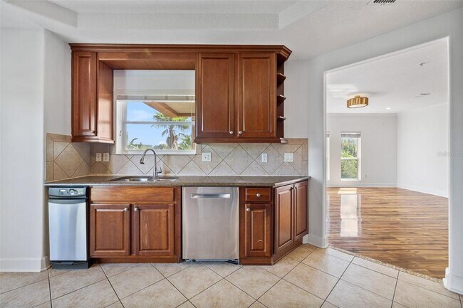 Building Photo - 7532 Toscana Blvd
