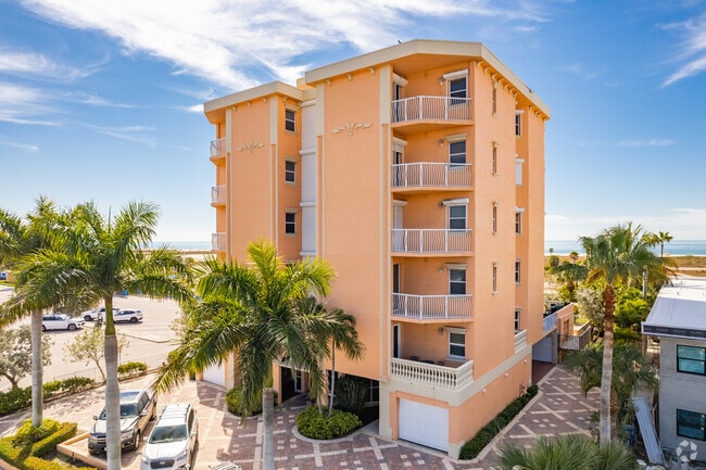 11270 Gulf Blvd Treasure Island, FL - The Venetian