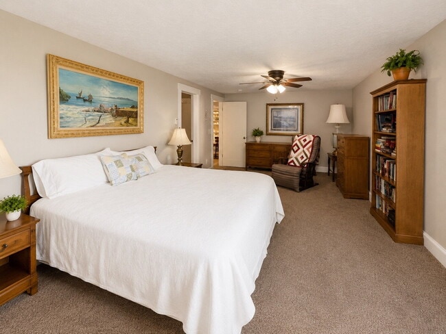 Building Photo - Caretaker Rental Opportunity – Fully Furnished Home in Historic Spring City