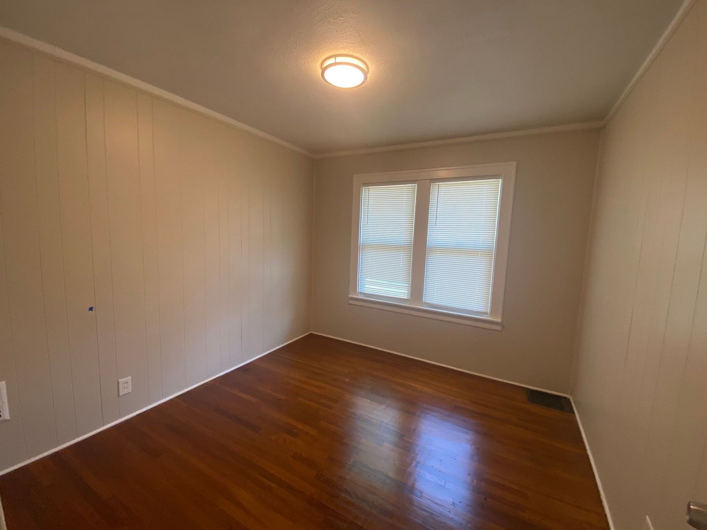 Building Photo - 17815 McIntyre St