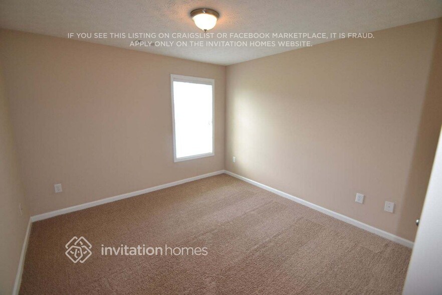 Building Photo - 3506 Bridle Brook Dr NE