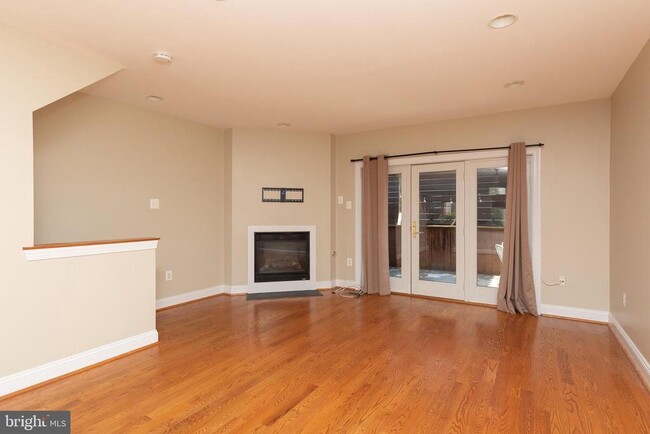 Building Photo - 1706 Rodman St