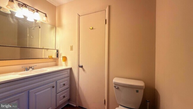 Building Photo - 18441 Cape Jasmine Way