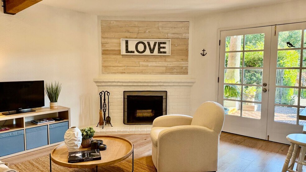 Building Photo - 106 Stanford Way