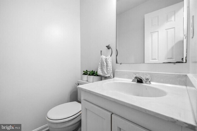 Building Photo - 3979 Burning Bush Ct