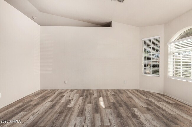 Building Photo - 13314 E Cindy St