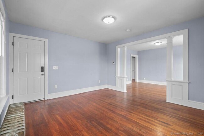 Building Photo - 52 Jacobs St