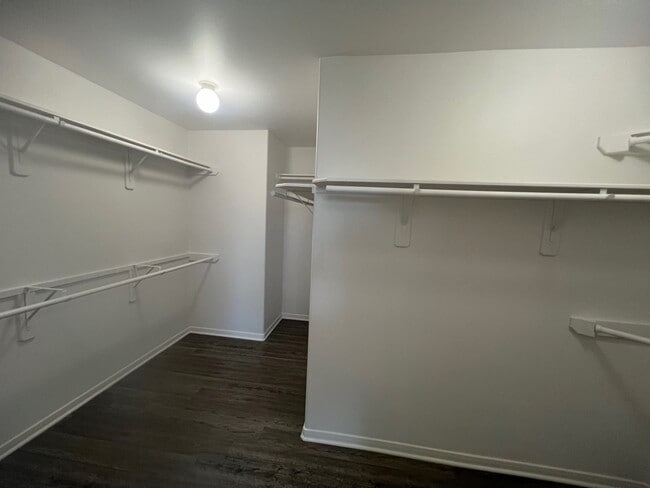 Building Photo - 8530 Windy Thicket Ln