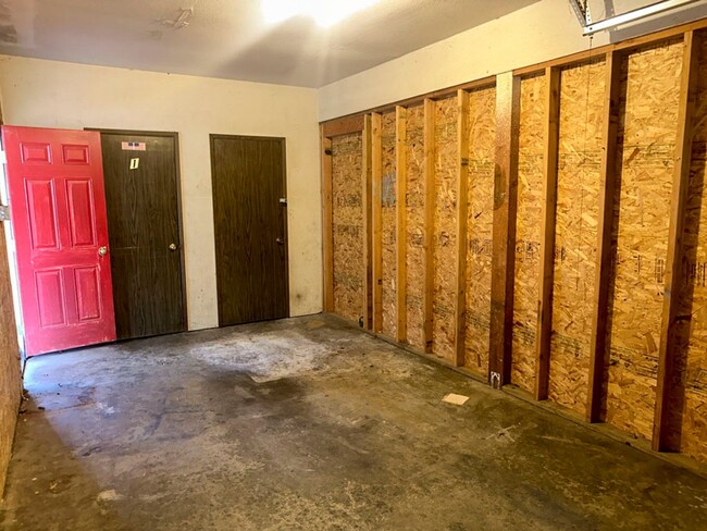 Building Photo - 1441 B St