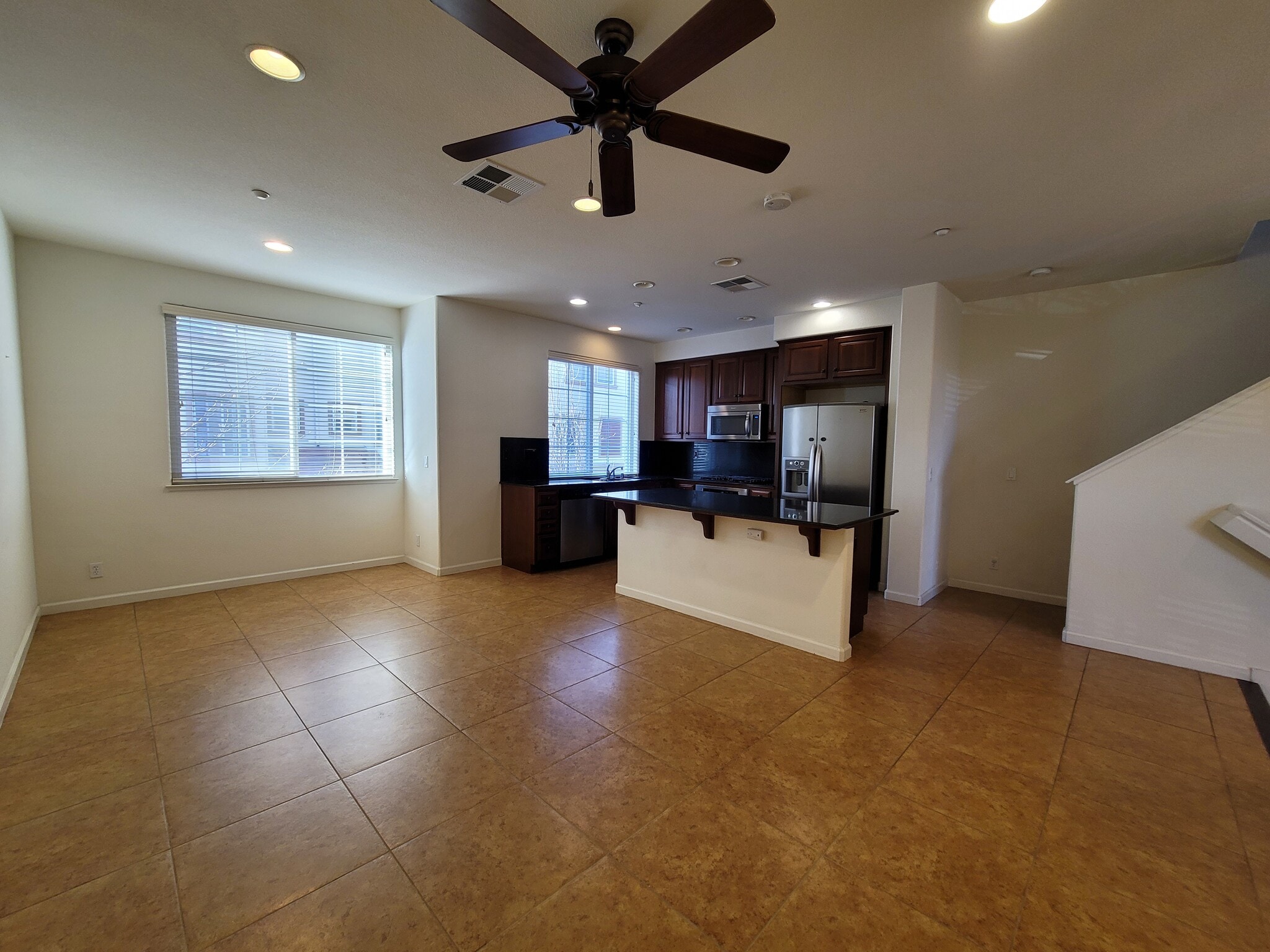 Building Photo - 1070 Tourmaline Ter