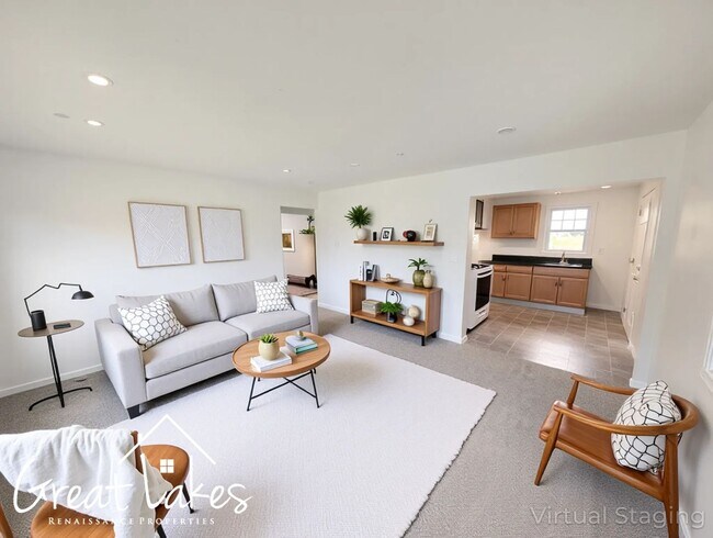 Building Photo - Charming 2 Bedroom 1 Bathroom now availabl...