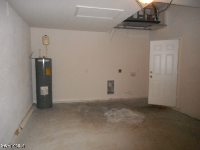 Building Photo - 3912 SW 15th Pl