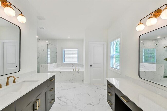 Building Photo - 134 Wards Xing Wy