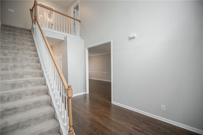 Building Photo - 755 Sheridan Ridge Ct