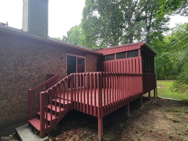 Building Photo - 5924 N Castlegate Dr