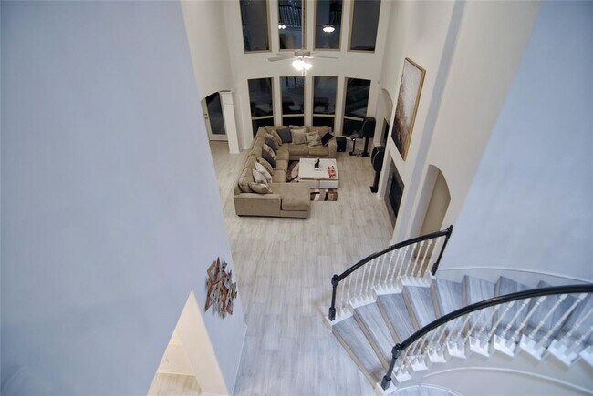 Building Photo - 30107 Alder Run Ln