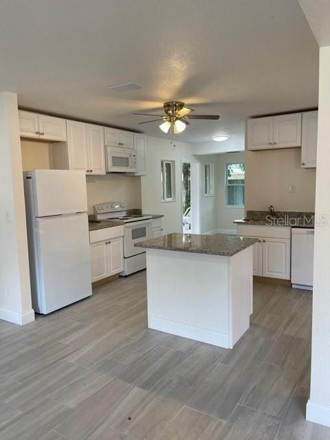 Building Photo - 6680 Date Palm Ave S