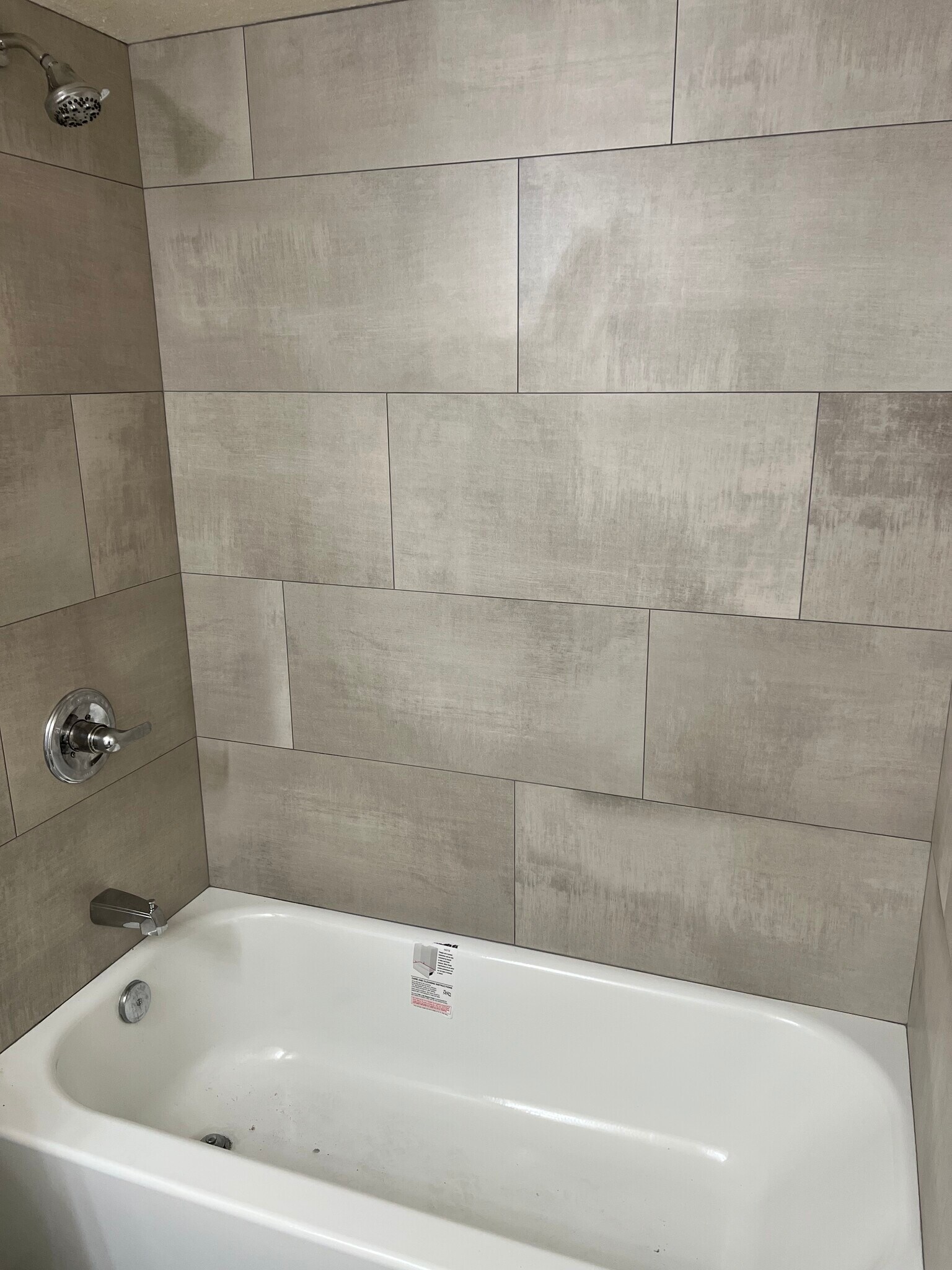 Guest Bathroom - 5322 W Saint Moritz Ln