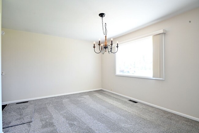 Building Photo - 272 WY-335