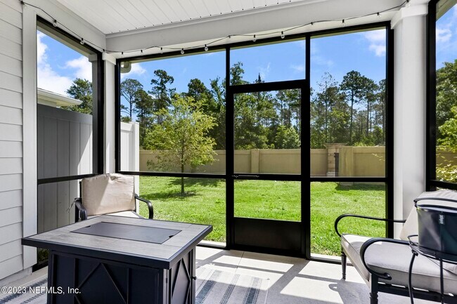 Building Photo - 12734 Josslyn Ln