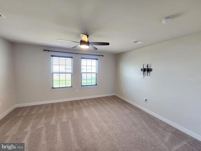 Building Photo - 2626 Jetstream Rd