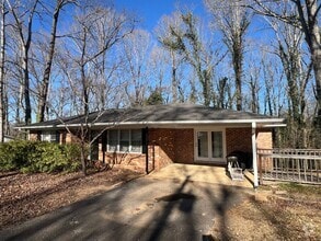 Building Photo - Newly renovated 3 bedroom in Watkinsville!