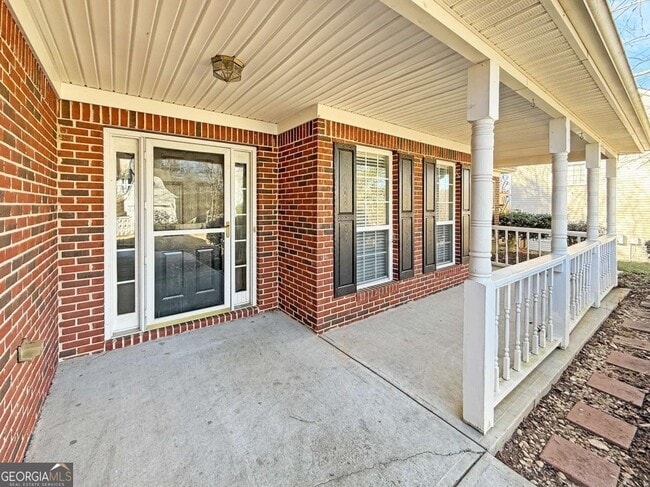 Building Photo - 3028 Express Ln NE